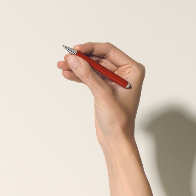 Montblanc Heritage Rouge et Noir „Baby“ Special Edition Korallfarbener Kugelschreiber